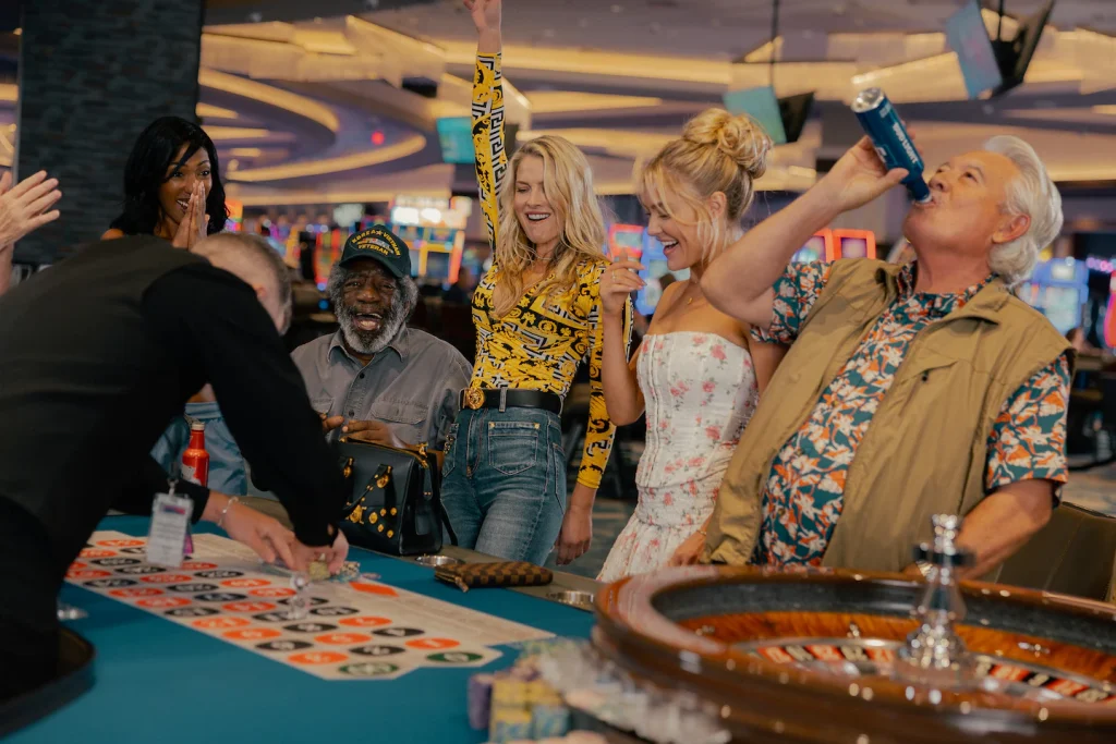 Serien ”Landman”: handling, skådespelare, recensioner – var du kan se den i Sverige