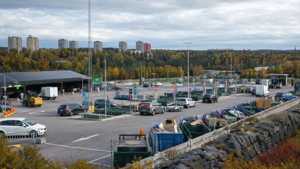 Återvinningscentraler i Stockholm 2026 – Bromma, Östberga, Lövsta