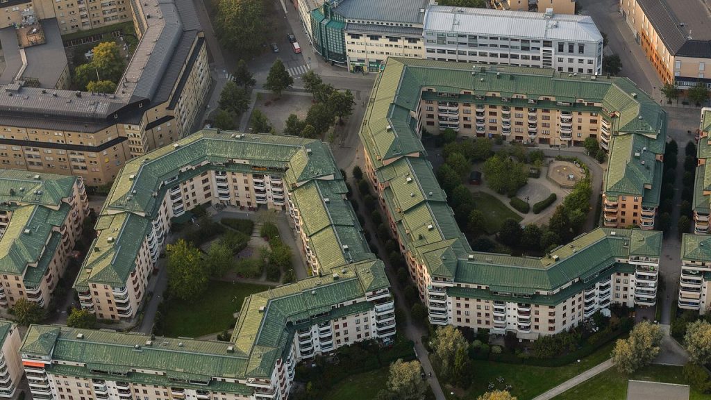 Flerbostadshus i kvarteret Vintertullen på Södermalm i Stockholm sett från ovan