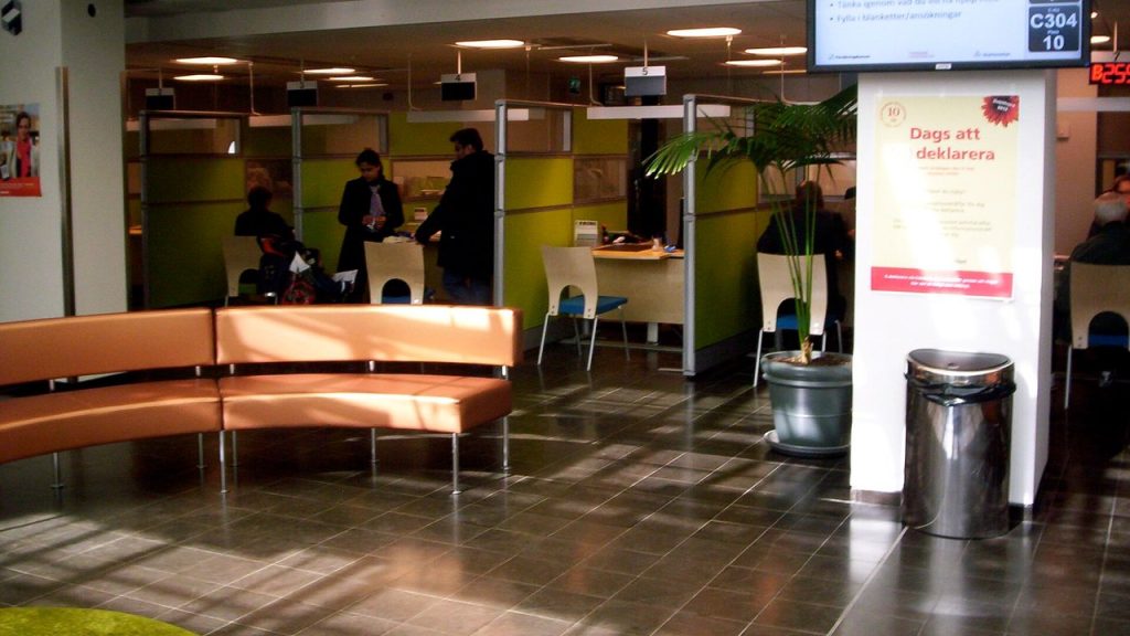 Väntrum på Skatteverkets servicekontor på Södermalm i Stockholm
